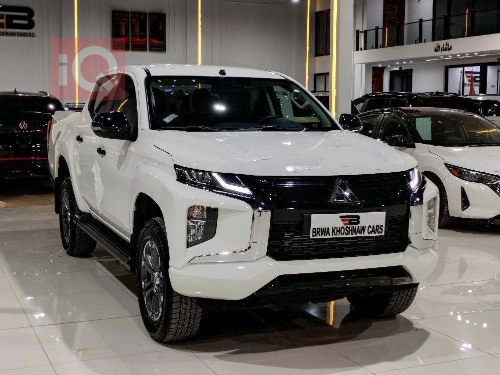 میتسوبیشی L200